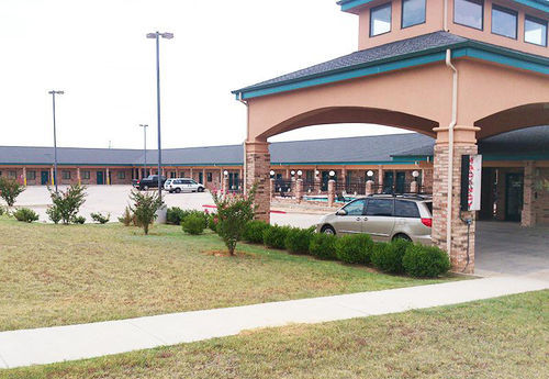 Quality One Motel Weatherford Exterior photo